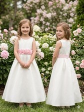 Girls' sz 4 Light Ivory Formal Dress, Light Pink Sash Floral Waist