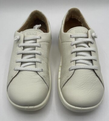 KEEN Women's KNX Lace Up Lightweight Flexible Sneakers, Star