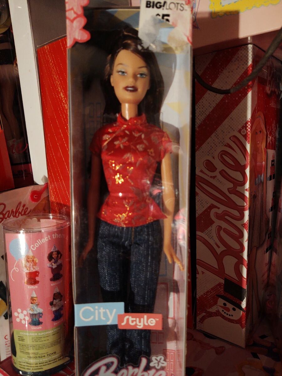 2005 MATTEL CITY STYLE BARBIE in Oriental Red Top and Jeans 2005 MATTEL CITY STYLE BARBIE in Oriental Red Top and Jeans