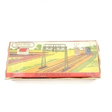 VTG PLASTICVILLE SIGNAL BRIDGE O & S GAUGE 1403-79 W/ ORIGINAL BOX 