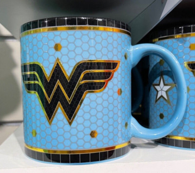 Six Flags Magic Mountain Dc Universe Wonder Woman Mosaic Wide Mug New