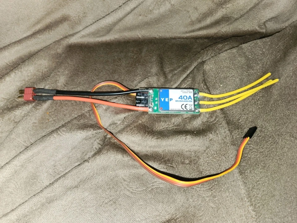 YEP ESC 40A 40 AMP (2~6S) SBEC Brushless Speed Controller Untested - Image 2 of 4