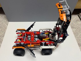 LEGO Technic: Model: Off-Road  4 x 4 Crawler 9398 remote. Power functions.