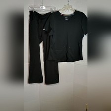 Scrub Star  Cherokee Women's Black Flare Scrub Set Size Large