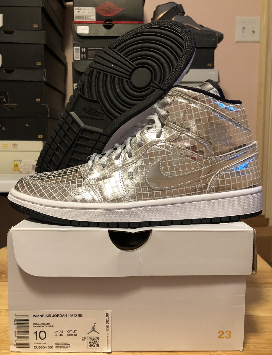 Nike Women's Air Jordan 1 Mid SE Disco Metallic Silver Nike Women's Air Jordan 1 Mid SE Disco Metallic Silver