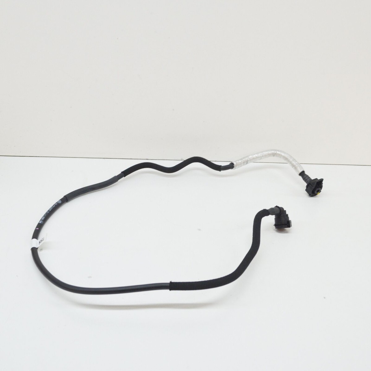 NEW BMW X1 F48 CYLINDER HEAD EXPANSION TANK PIPE 17128514049