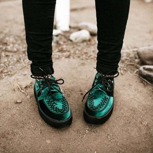tuk green velvet creepers