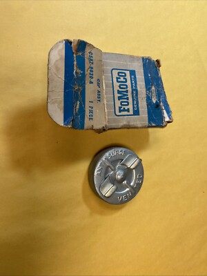 NOS Ford OE C5AZ-9030-A Fuel Cap F+S!