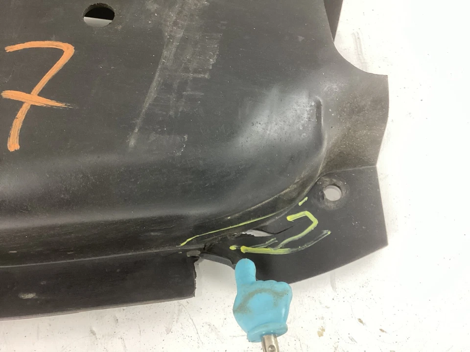 2013-2019 Cadillac ATS Rear Left Side Lower Suspension Control Arm Cover OEM - Image 2 of 4