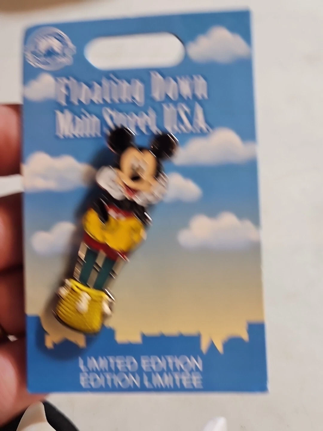 Disney Floating Down Main Street USA Pin Pin Mickey Mouse Pin 2022 Balloon