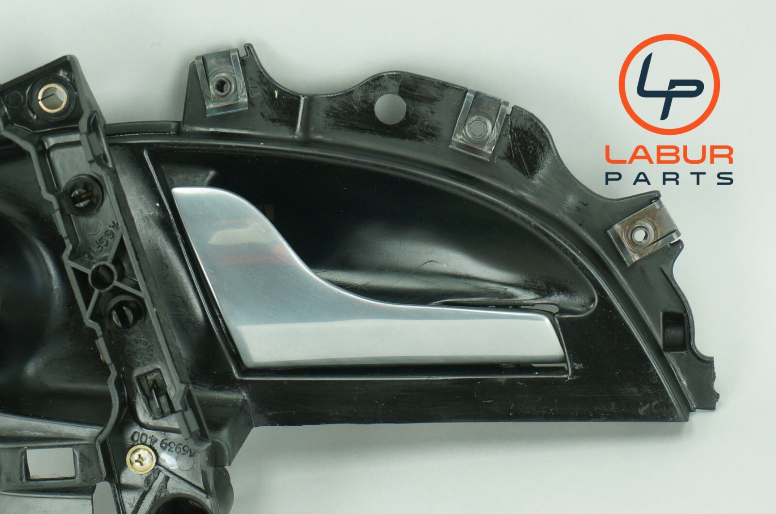 M139 03-13 Maserati Quattroporte Rear Right Side Door Panel Pull Handle A1344