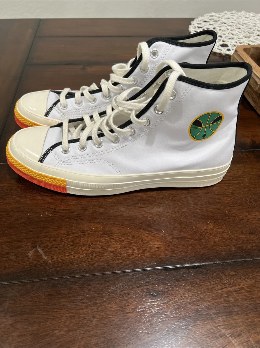 White leather sneakers best sale converse