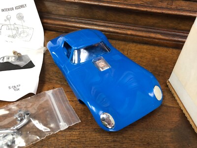 Vintage 1997 Original Box UNBUILT STROMBECKER CHEETAH 1/24