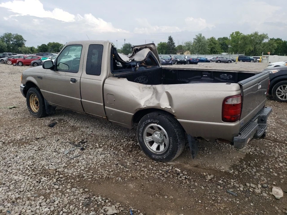 2003 Ford Ranger Used Rear Drive Shaft RWD 3.00L 126 WB Automatic Foto 2 de 4