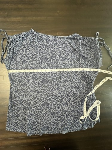 Ladies thin Blue breathable top 1 X. St. John Bay Excellent Condition Pull Over. - Picture 6 of 8