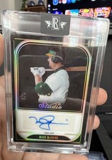 2023 Panini Chronicles - Studio Black Signatures Mark McGwire #SBS-4 Holo Gold