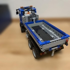 LEGO Technic Container Truck 8052 In 2010 Used Retired W/Manual As Is