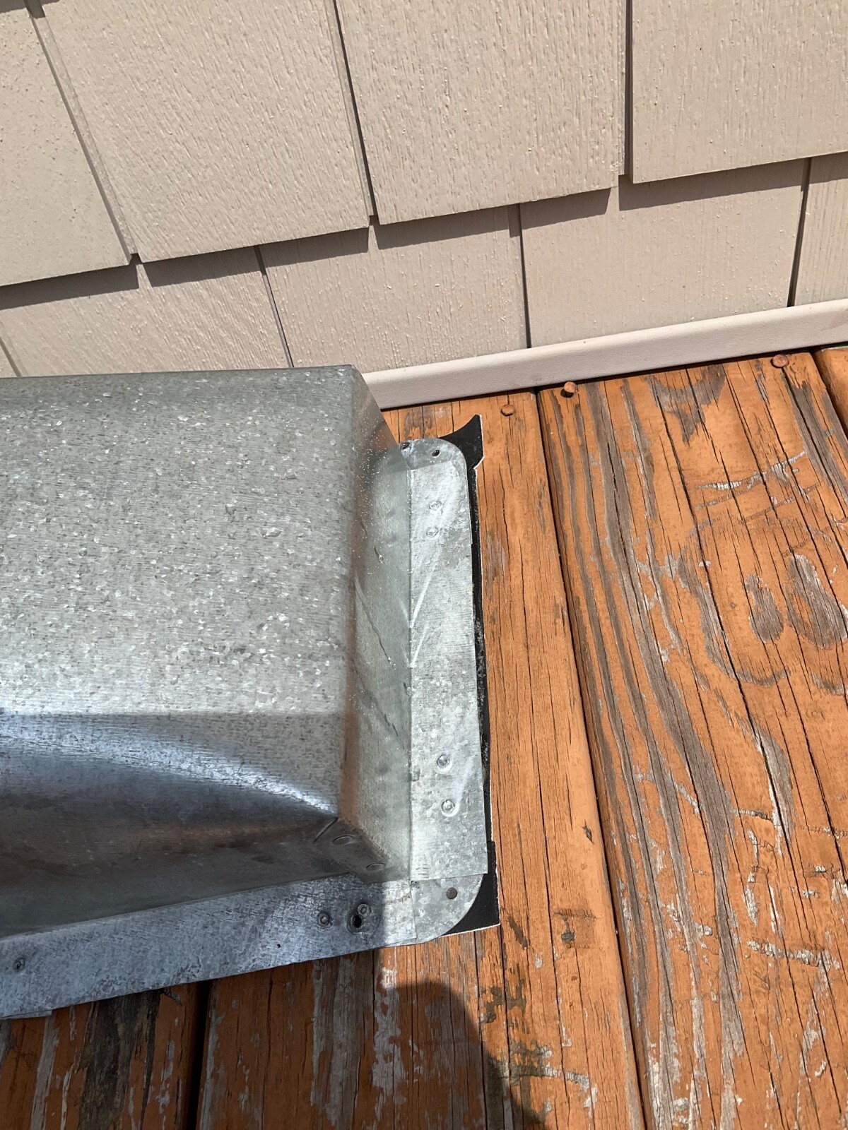 HVAC Duct 7” round stick on top  take off with damper