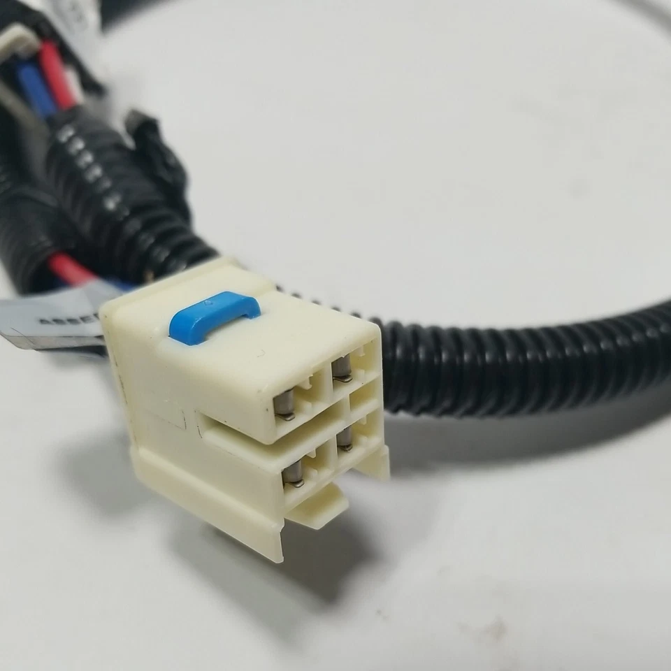 Curt 51451 Brake Control Adapter Harness - Image 3 of 4