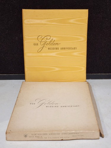 Vintage C.R. Gibson 50th Anniversary Wedding Party Guest Book Gold U.S.A. New
