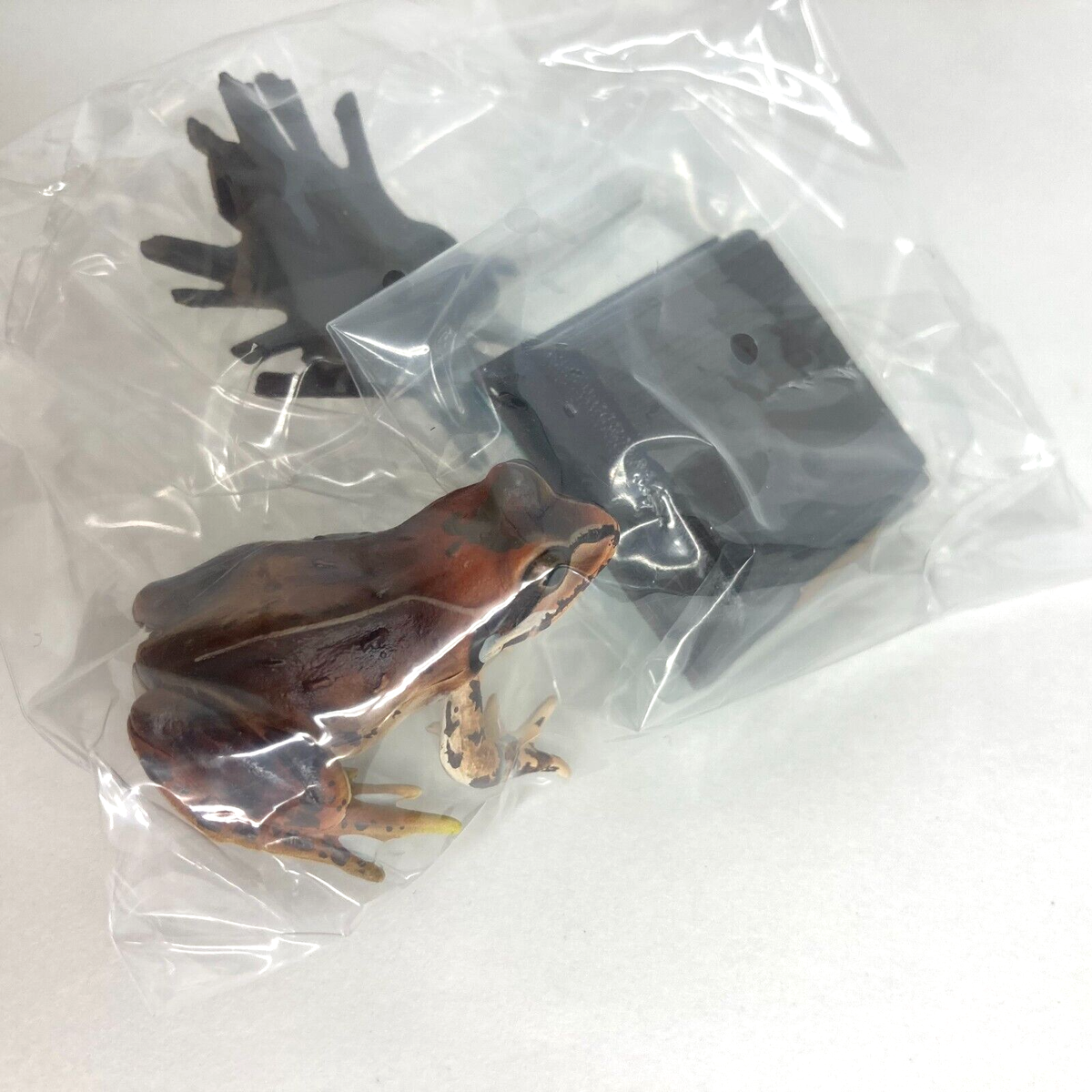 Nature Techni Colour Mini Figure Japanese Frog Ezo Brown Frog