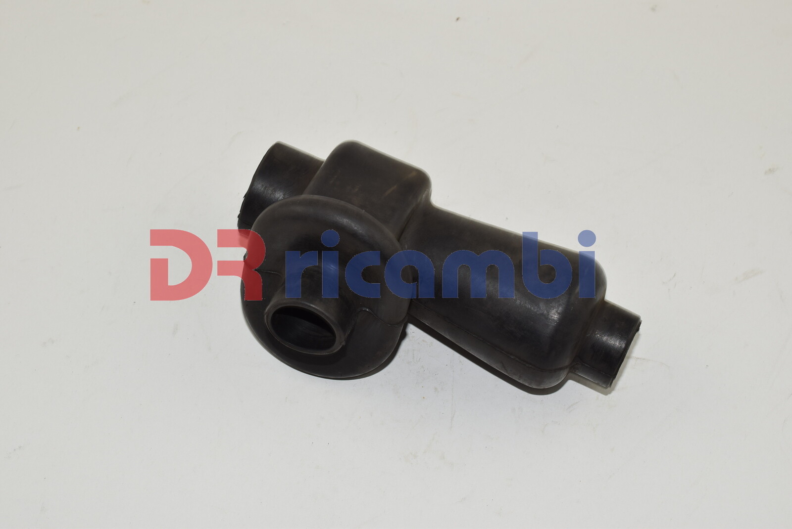 Cofia De Articulación De Cambio En Goma IVECO 110 - 160 - 673 IVECO 4606947