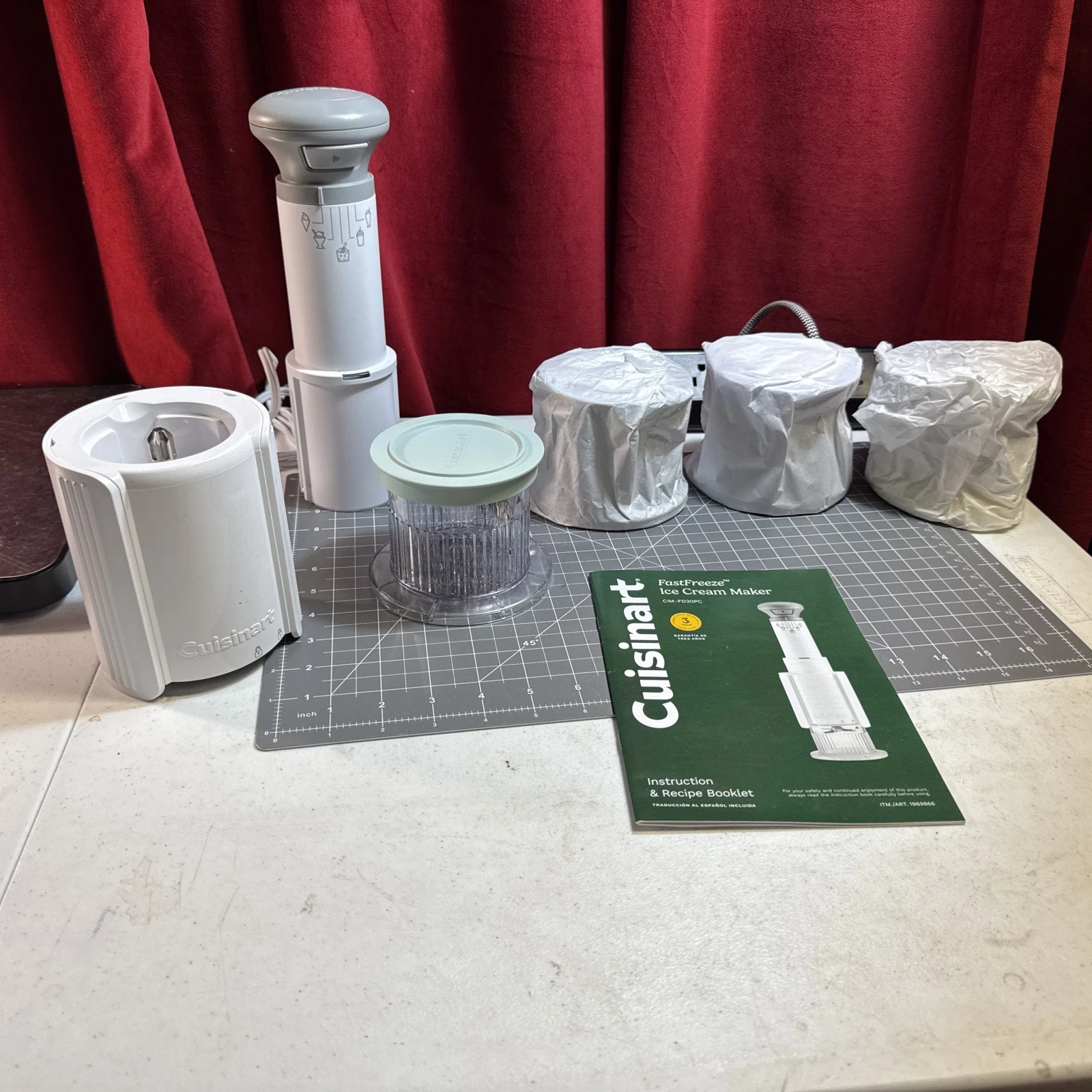 Cuisinart FastFreeze Ice Cream Frozen Treat Maker 4 Half Pint Cups CP
Opens in a new window or tab