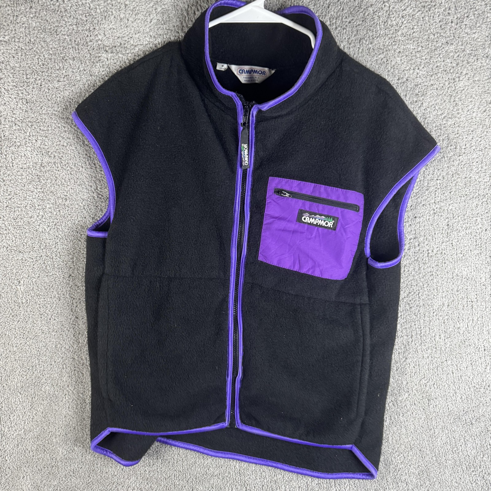 Vintage Campmor Vest Mens Medium Black Fleece Full Zip Purple Trim USA 90s
