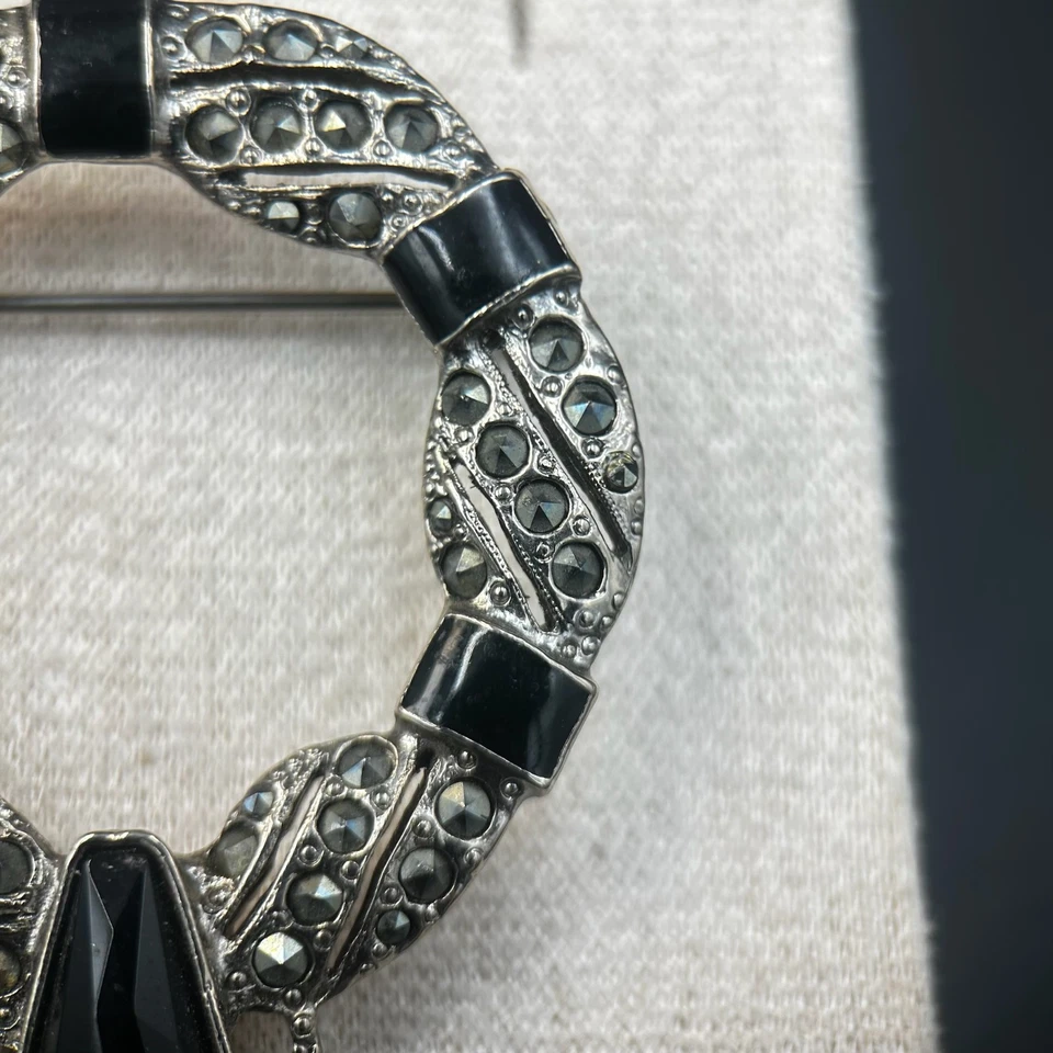 Broche prendedor vintage esmaltado y lucite lágrima plata joyería negra llamativa Foto 4 de 4