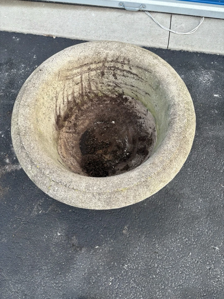 "Urna imperio 24"" cemento hormigón maceta maceta pesada exterior jardín pátina" Foto 4 de 4