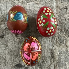 Wooden Easter Eggs Hand Painted Flowers Lot of 3