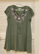 Green Dress MIAMI Boho Embroidered Flowers Medium Women EUC