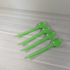 Tupperware Hang On Spoons Set of 4 Lime Green 5-1/2" Long Angled Handle New!