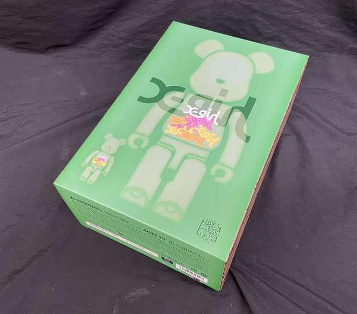 Medicom Toy BE@RBRICK X-girl Clear Green 400% 100% Japan Medicom Toy BE@RBRICK X-girl Clear Green 400% 100% Japan