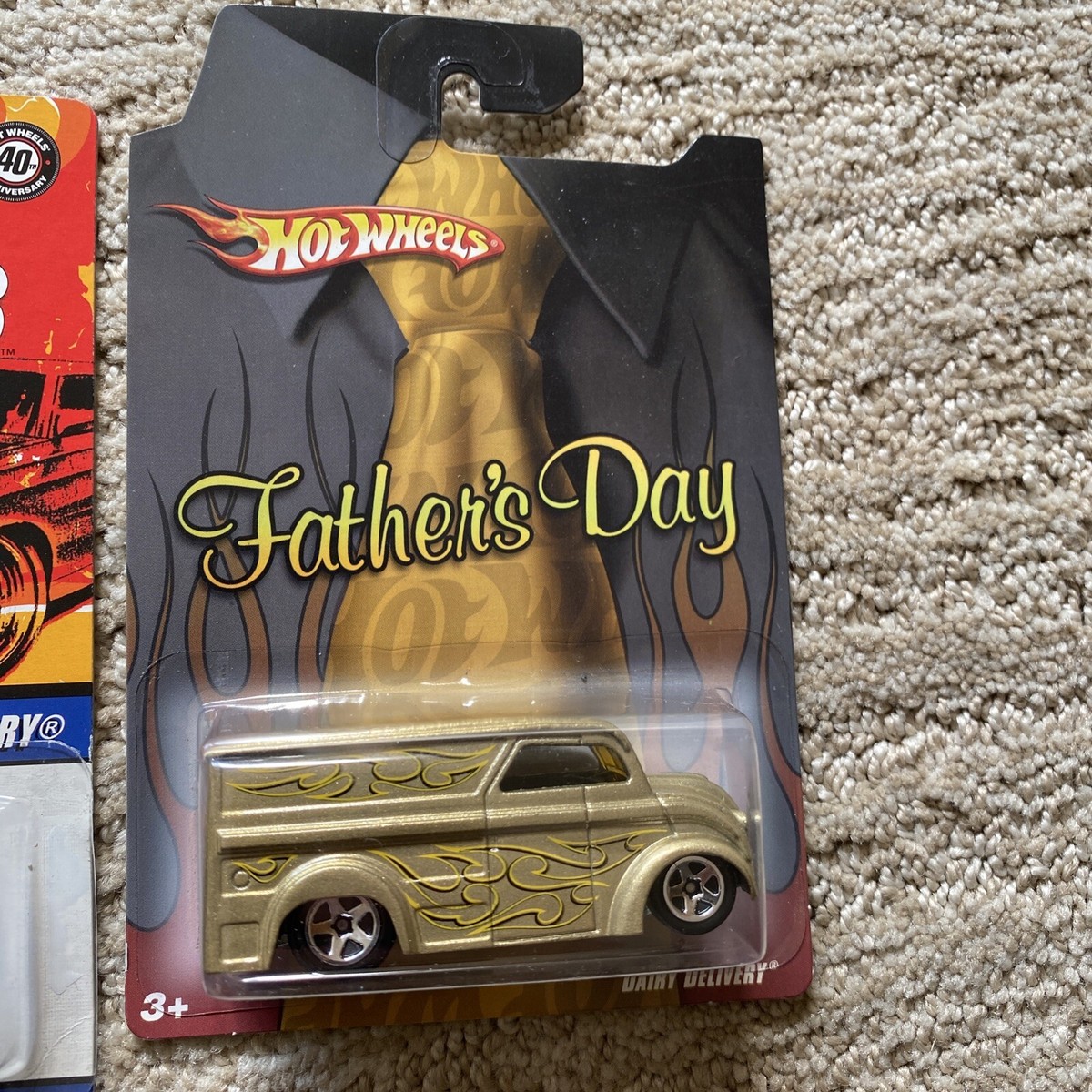 2008 Hot Wheels 2 SET DAIRY DELIVERY Fathers Day GOLD