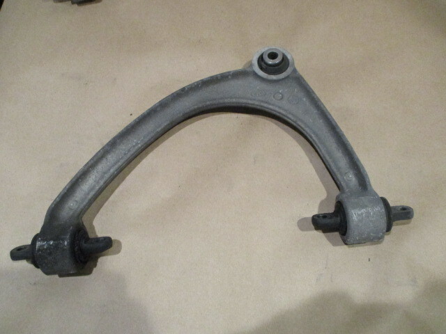 Ferrari 360,430 - RH+LH Upper Rear Suspension Control Arm - P/N 200946 