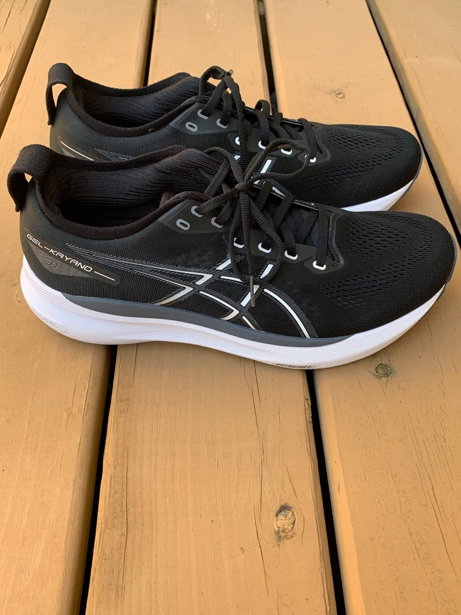 ASICS Gel Kayano 31 Black White for Sale | Authenticity Guaranteed ASICS Gel Kayano 31 Black White for Sale | Authenticity Guaranteed