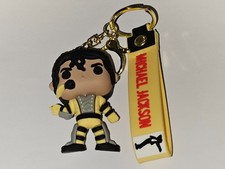 Michael Jackson Rey del Pop Amarillo/Negro con Micrófono MJ Mini Figura Llavero *NUEVO*