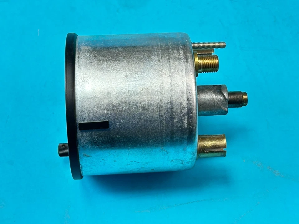 Velocímetro Volvo 240 260 GT 130 MPH con fecha 9/74 parte # 1234621 genuino nuevo en stock # 3 Foto 2 de 4