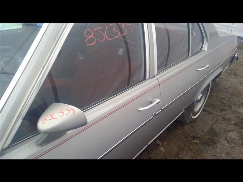 Luz trasera derecha pasajero Lj compatible con 78-79 Phoenix 268126 Foto 4 de 4