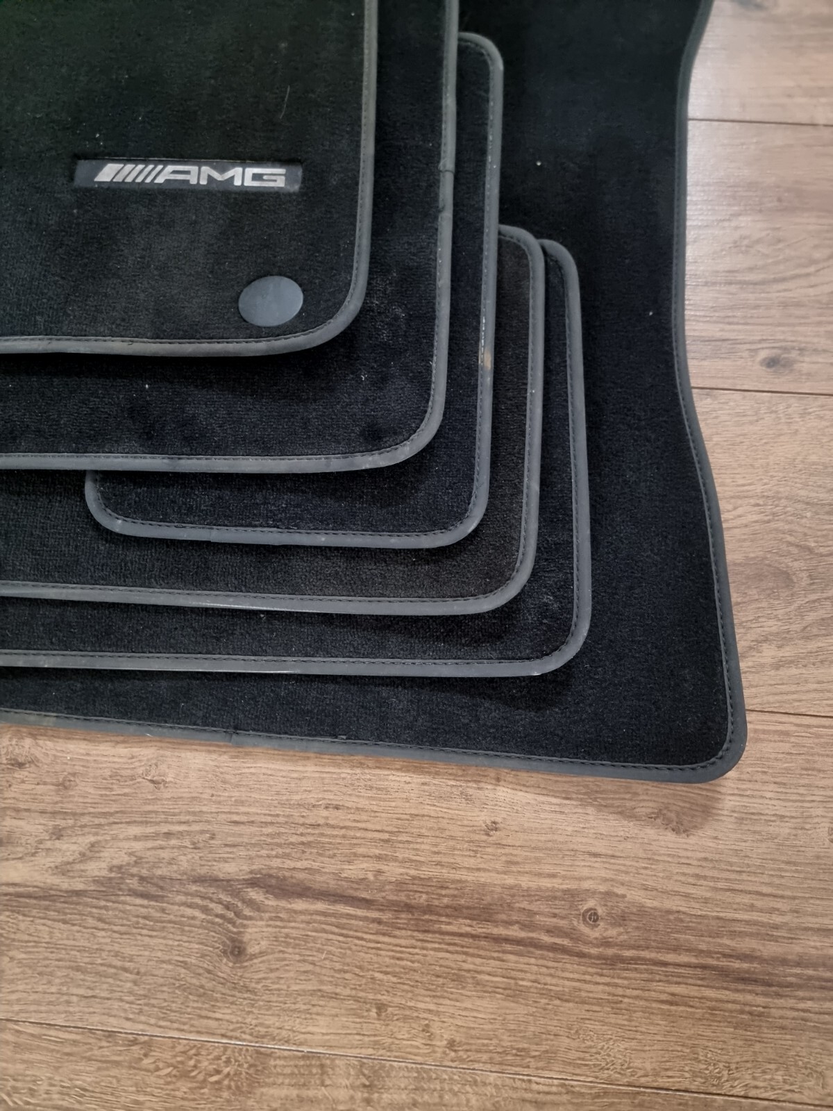 MERCEDES GLB 20192023 ORIGINAL AMG FLOOR MAT BLACK VELOUR SET OF 6 MATS eBay