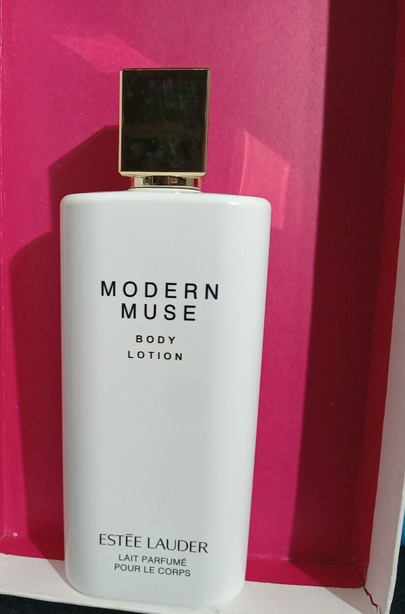 Estee Lauder Modern Muse Perfumed Body Lotion Full size 6.7 Oz/ 80% Full