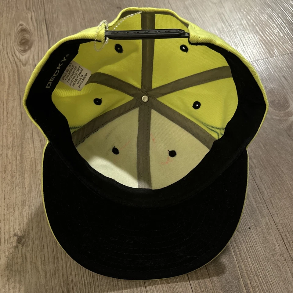 Sombrero de camionero aerografiado estilo retro vintage Snapback araña Trippy luz negra Foto 4 de 4