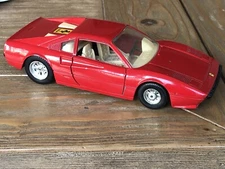 Vintage Burago Ferrari 308GTB 1975 Red 1/24 Diecast Made In Italy
