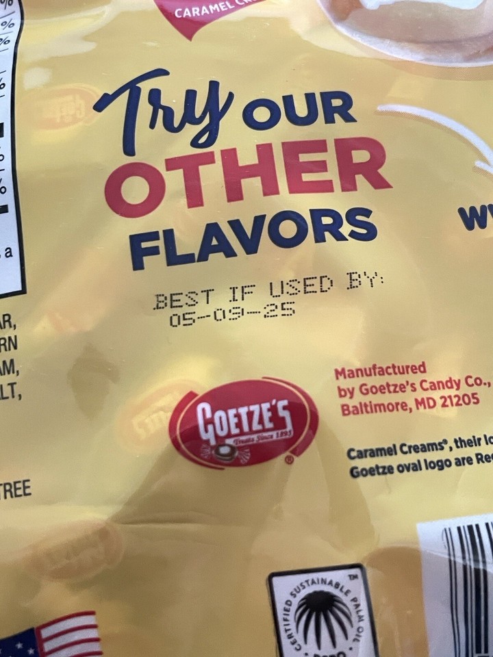 Goetze's Caramel Creams Bullseyes TWO POUND Bulk Classic Candy FREE