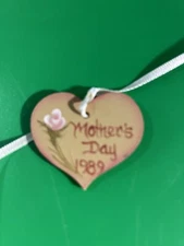 WOODEN Heart Mothers Day  1989 Basket  TIE-ON LONGABERGER/DRESDEN