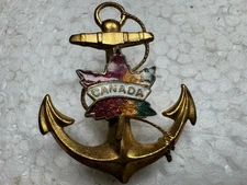 Vintage Canada 🇨🇦 Maple Leaf 🍁 Anchor Pin