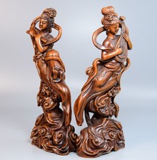 Exquisite Boxwood Flying Beauty Ornament