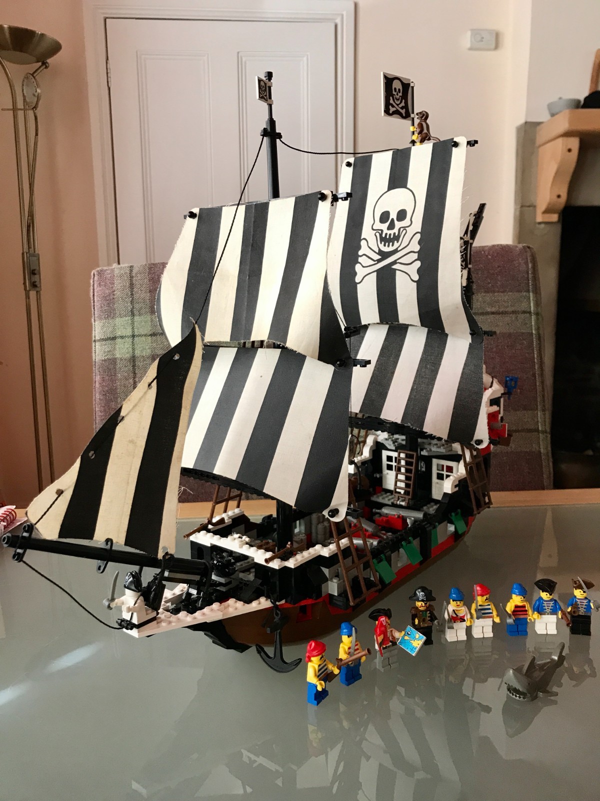 Vintage LEGO Pirates 6286 Skull's Eye Schooner 100% COMPLETE w/ instructions