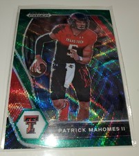 Patrick Mahomes 2021 Prizm#7 Green Wave Prizm